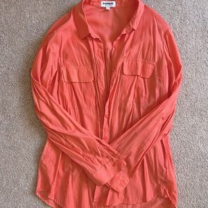 Women’s medium Express button down